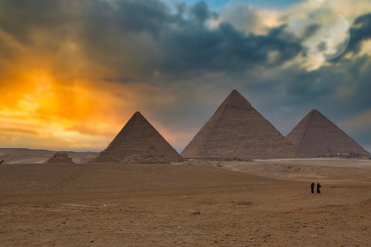 The three pyramids just chilling in the desert